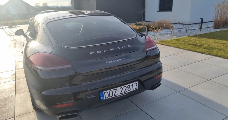 Porsche Panamera cena 169000 przebieg: 170000, rok produkcji 2015 z Dzierżoniów małe 92